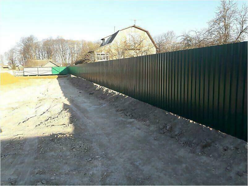 Забор, ворота, калитка из зеленого профлиста 150м фото 4 в Бежецке