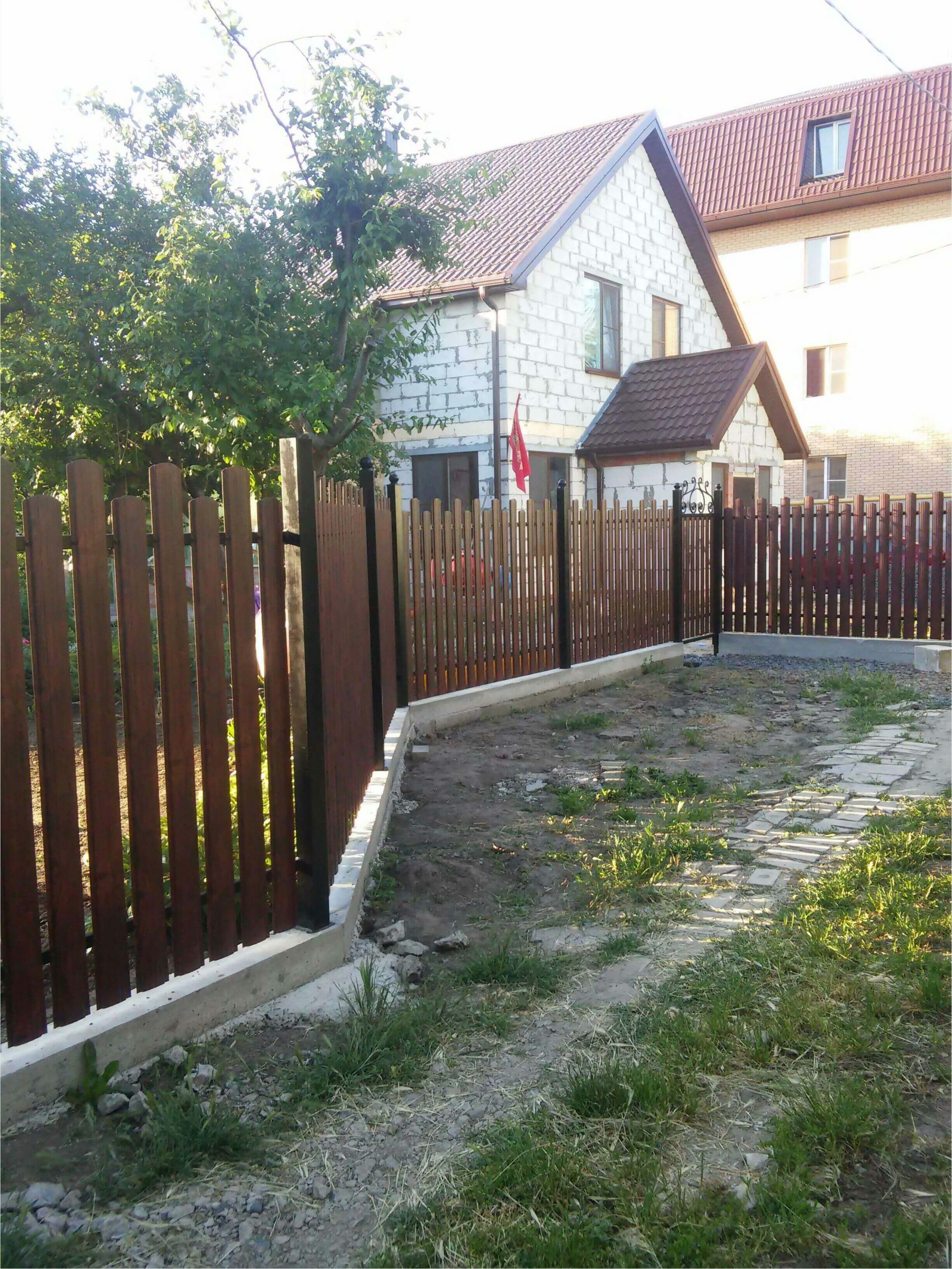 Забор из штакетника 90м фото4 в Бежецке