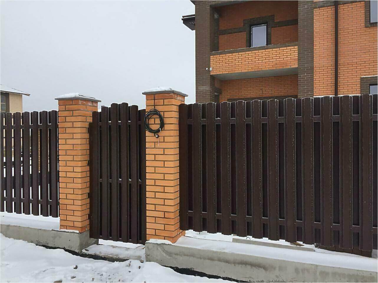Забор из штакетника 95м фото2 в Бежецке
