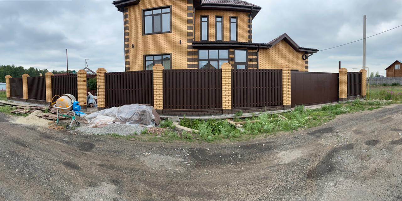 забор из штакетника Шоколад двухсторонний фото1 в Бежецке