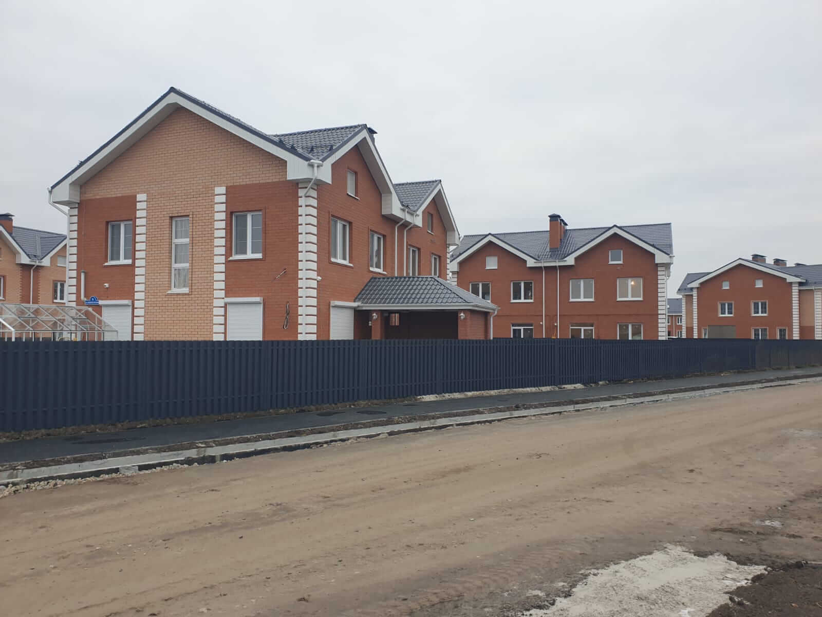 Забор из штакетника 230м Серый Графит фото6 в Бежецке