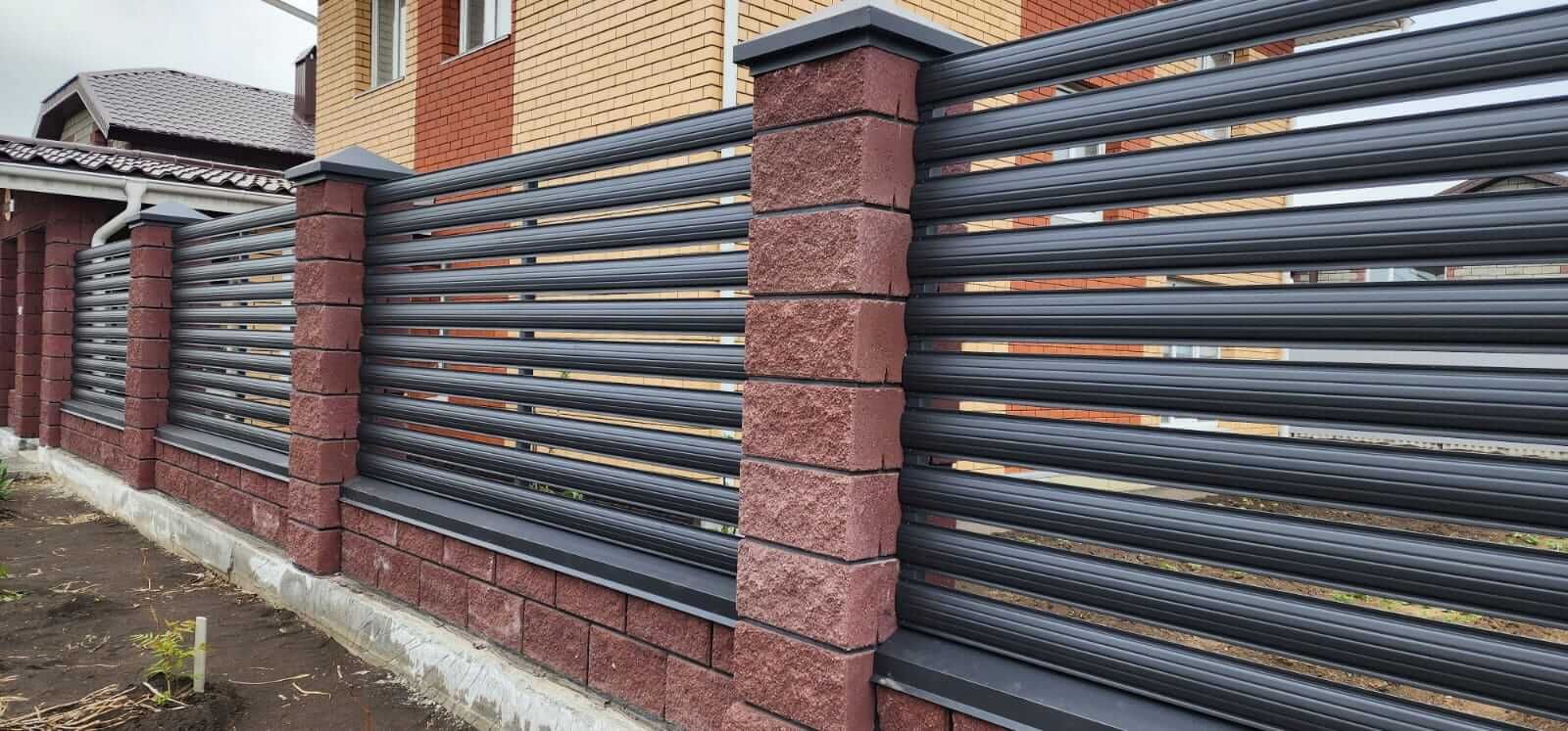 Забор-ранчо из штакетника 21м RAL7024/7024 Серый Графит МАТТЕ двусторонний в Бежецке