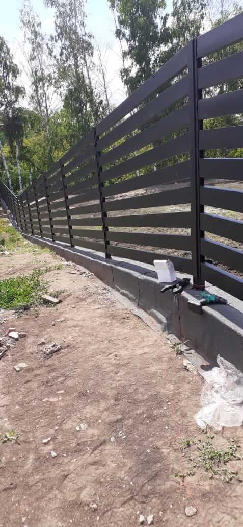 Забор-ранчо из металлопланкена 48м RAL9005 Черный МАТТЕ фото 1 в Бежецке