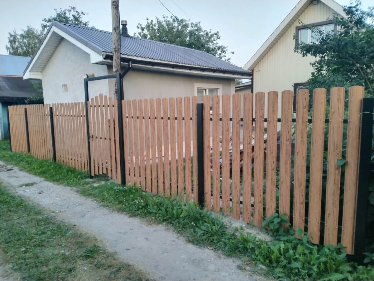 Забор из евроштакетника 14м Кипарис 2xPrintech двусторонний в Бежецке
