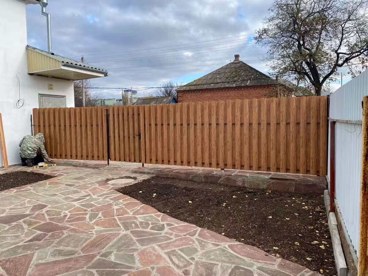 Забор из евроштакетника 7м Кипарис 2хPrintech двусторонний в Бежецке